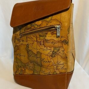 ALVIERO MARTINI 1A Classe Geo Collection Leather Flap Magnetic Closure Backpack